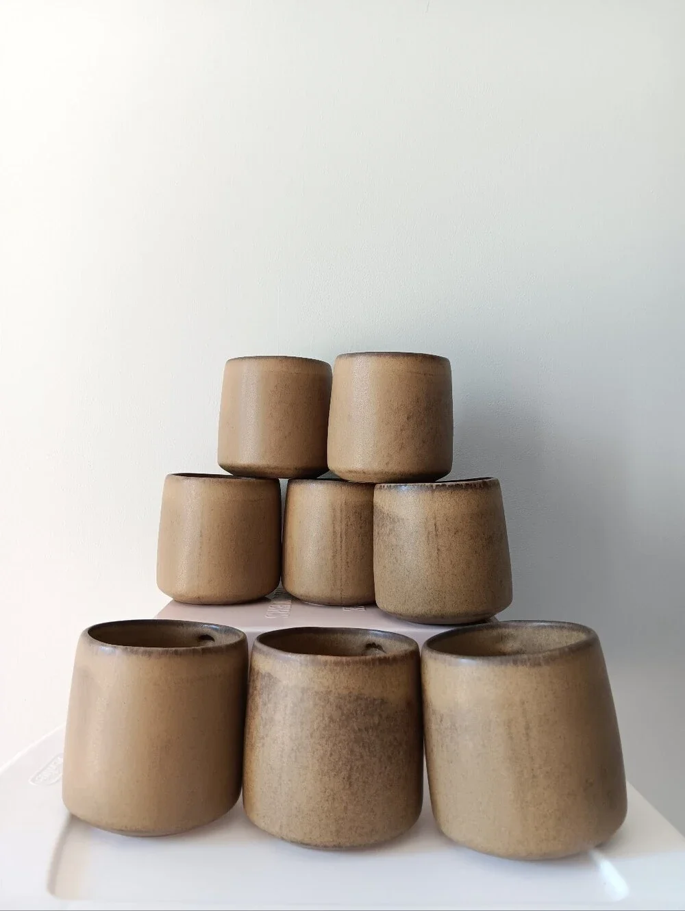 West Elm Kanto Stoneware Handled Coffee Tea Mugs Set of 8 Brown Grey Cardamom